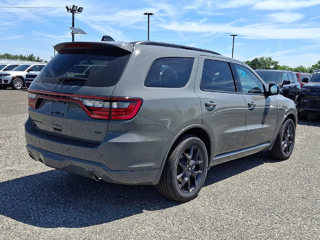 New 2026 Destroyer Gray Clear-Coat Exterior Paint Dodge GT Plus HEMI V8 image 8