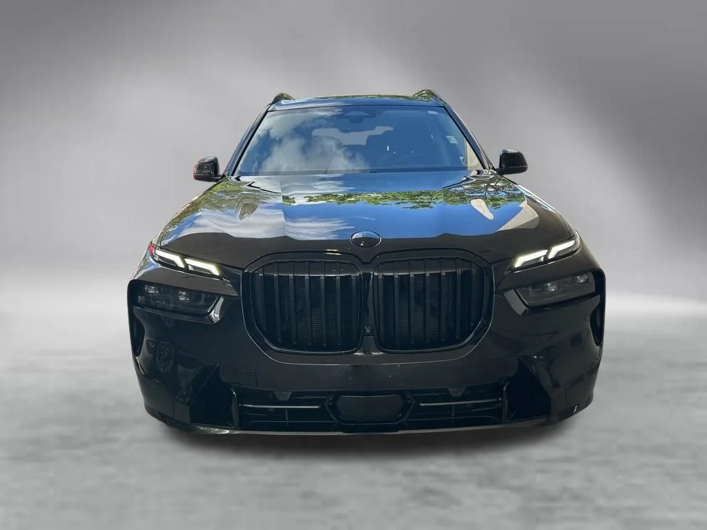 Used 2024 Black BMW xDrive40i image 15