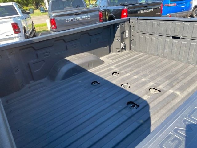 Used 2025 Black GMC AT4 image 27