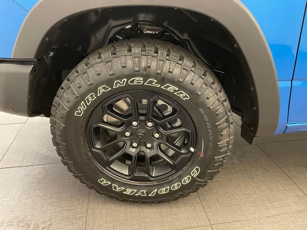 New 2026 Hydro Blue Pearl-Coat Exterior Paint RAM Rebel image 10