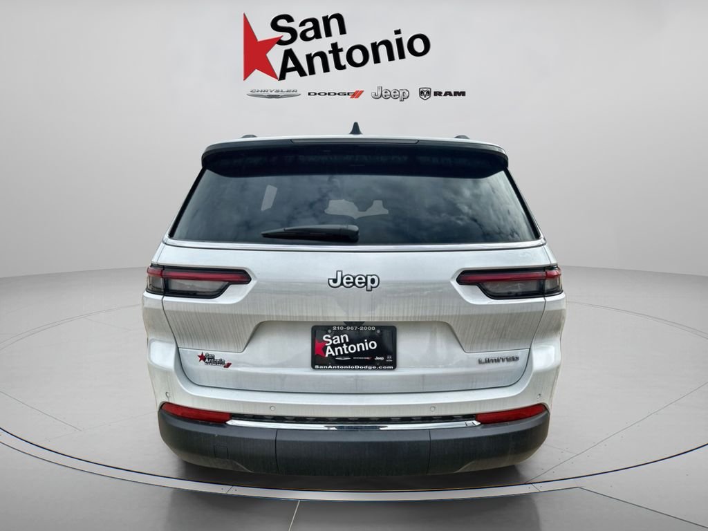 New 2025 Bright White Clear-Coat Exterior Paint Jeep Limited image 13
