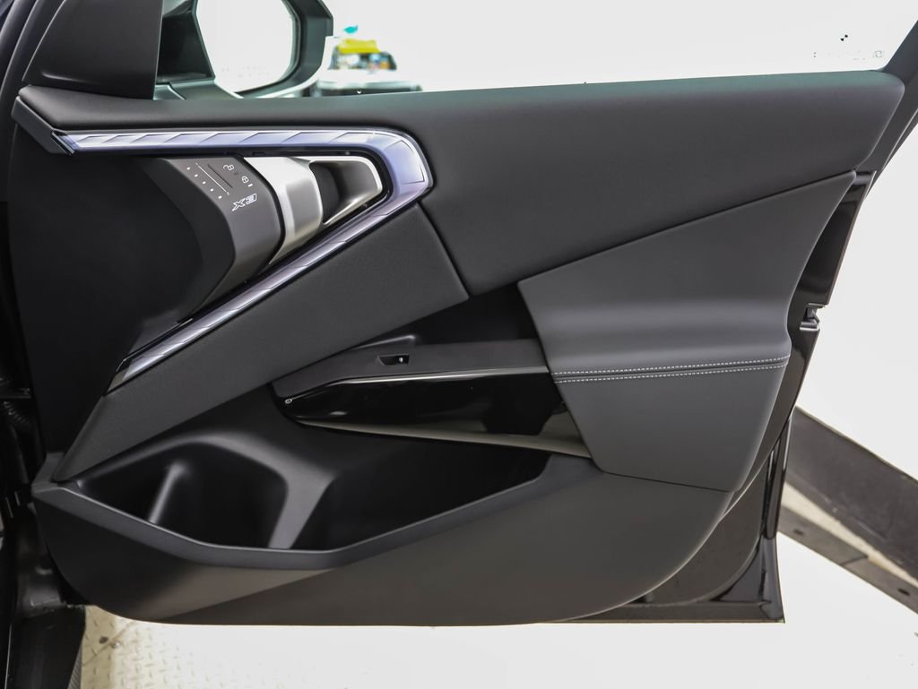New 2026 Black Sapphire Metallic BMW 30 xDrive image 29