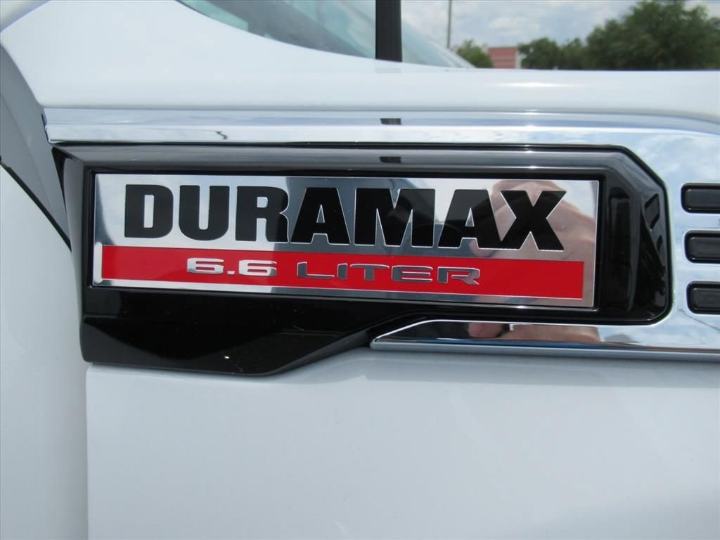 New 2026 Summit White GMC Denali image 33