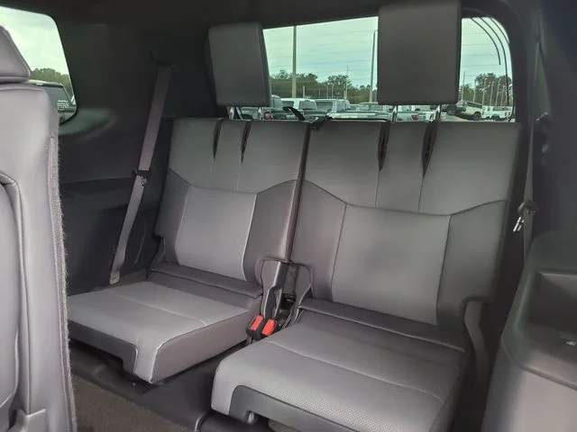 Used 2024  Lexus 550 Premium+ image 15