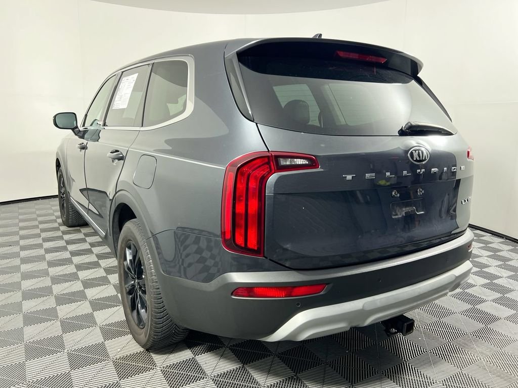 Used 2020 Gray Kia LX image 5
