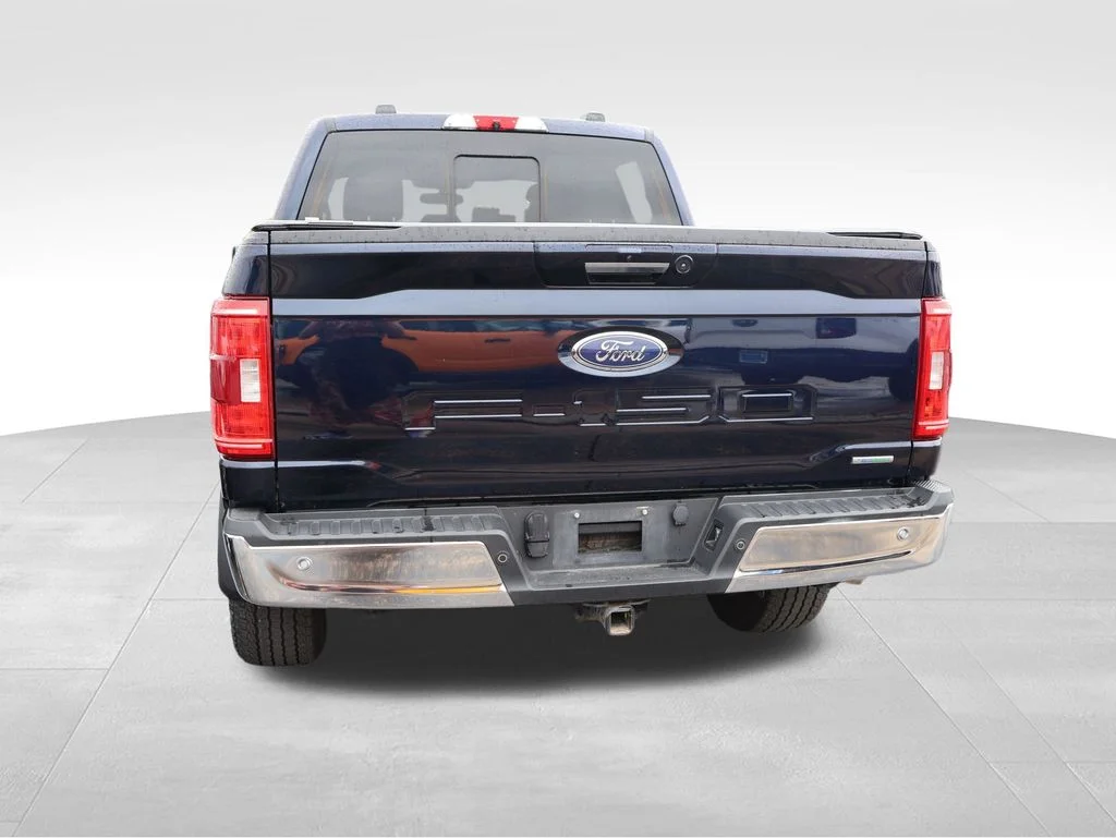 Used 2022 Blue Metallic Ford XLT image 18