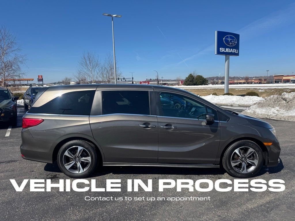 Used 2020 Honda Odyssey Touring with VIN 5FNRL6H8XLB002209 for sale in Rochester, Minnesota