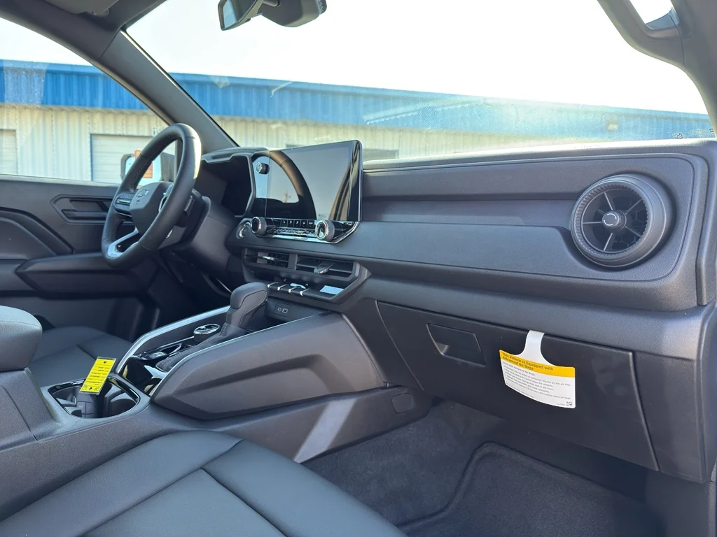 2025 Chevrolet Colorado Trail Boss - Photo 20