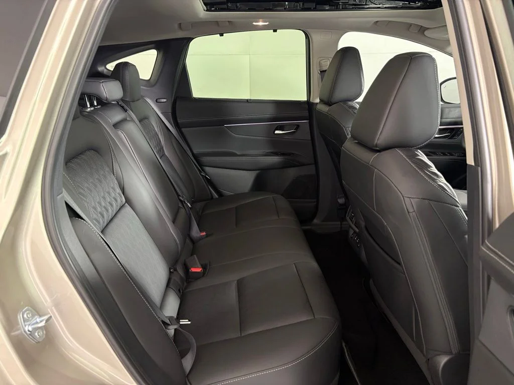 New 2026 Champagne Silver Metallic Nissan Platinum image 40