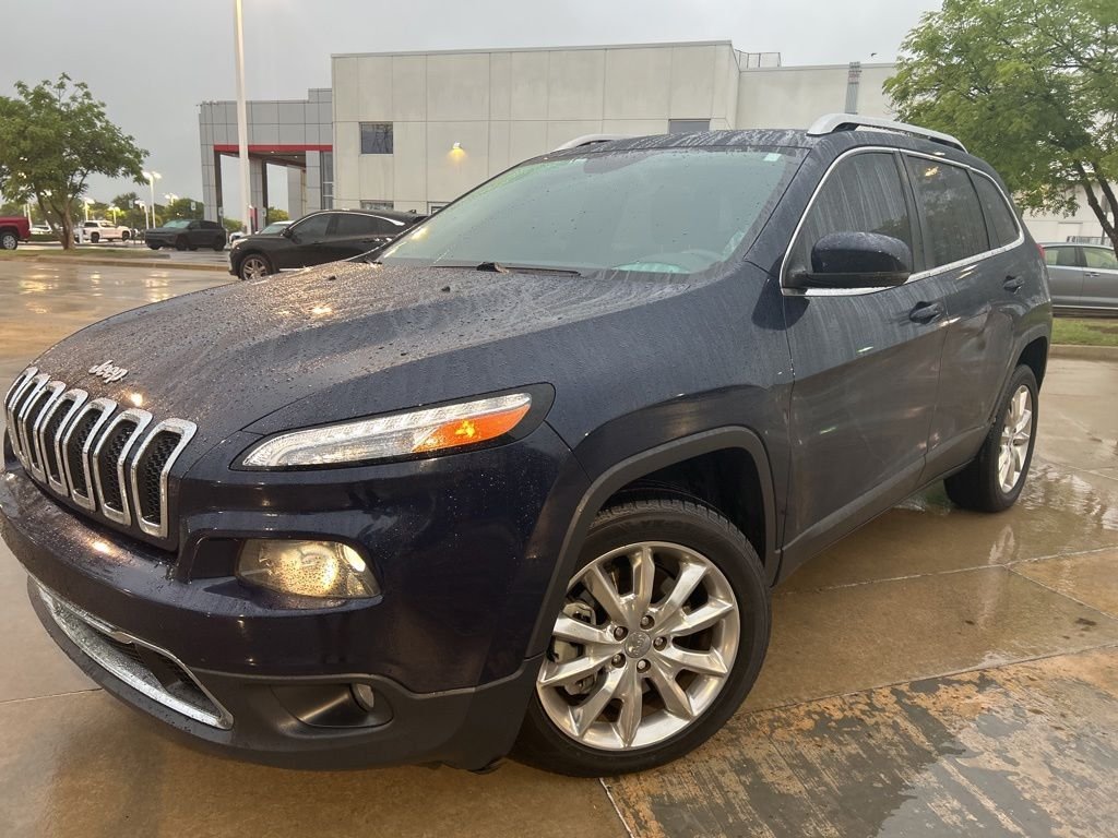 2015 Jeep Cherokee's photo