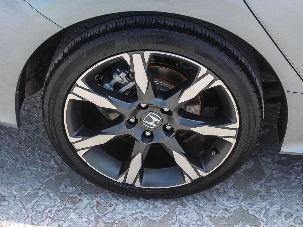 2025 Honda Civic Sport - Photo 9
