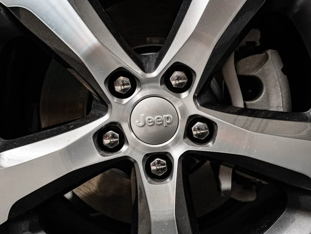 Used 2022 Bright White Clearcoat Jeep 4xe image 8