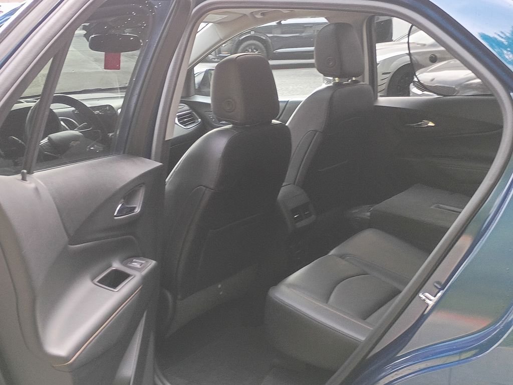 Used 2020 Pacific Blue Metallic Chevrolet Premier image 19