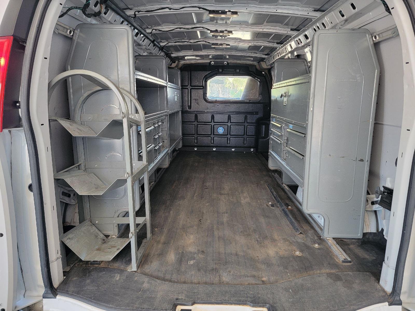 2020 Chevrolet Express Cargo Work Van - Photo 34