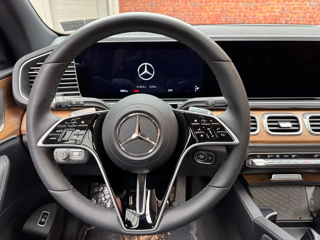 Used 2026 Black Mercedes-Benz GLE 350 image 12