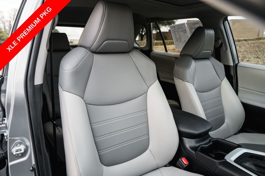2024 Toyota RAV4 XLE Premium - Photo 30