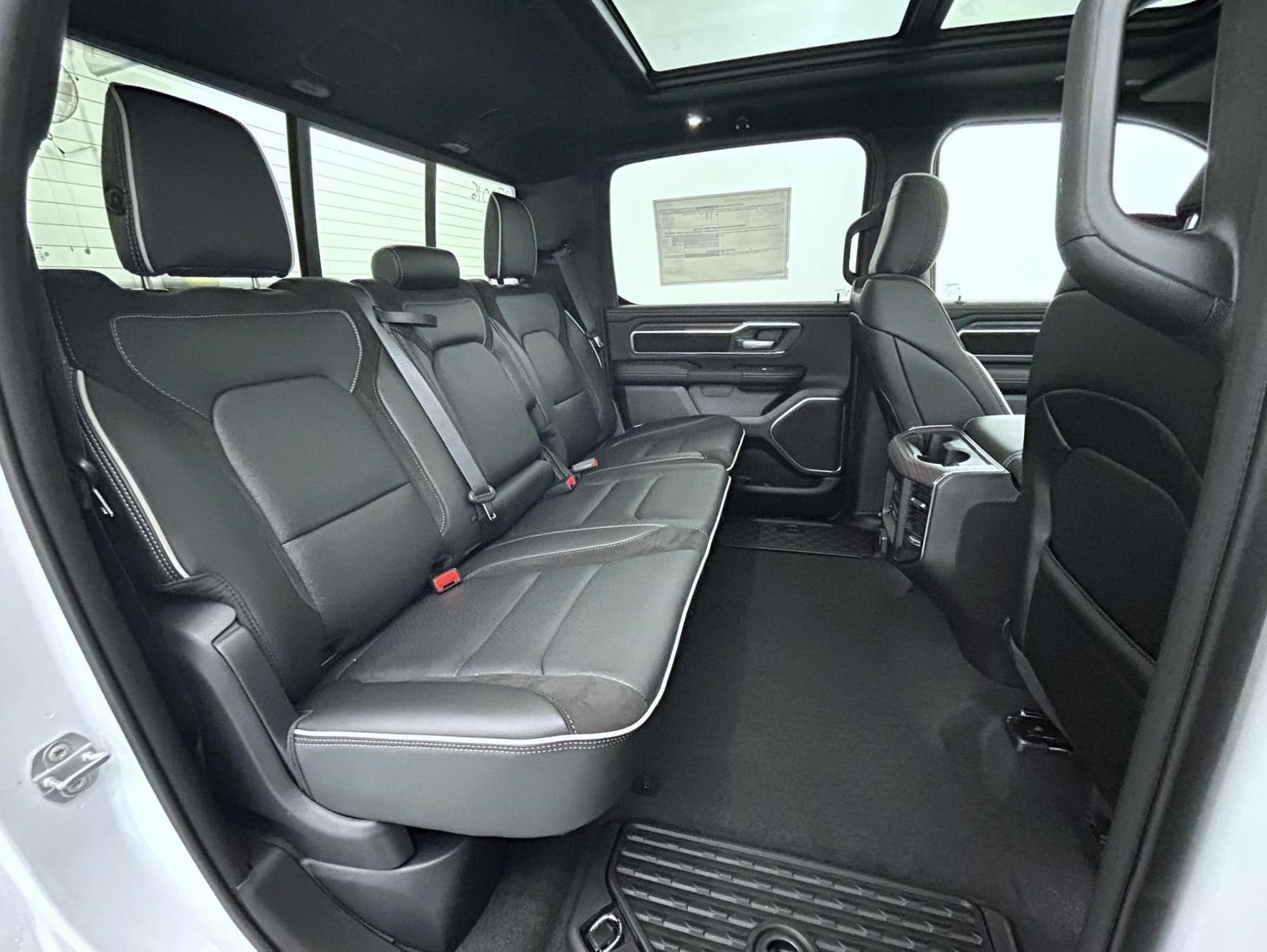New 2027 Bright White Clear-Coat Exterior Paint RAM Laramie image 18