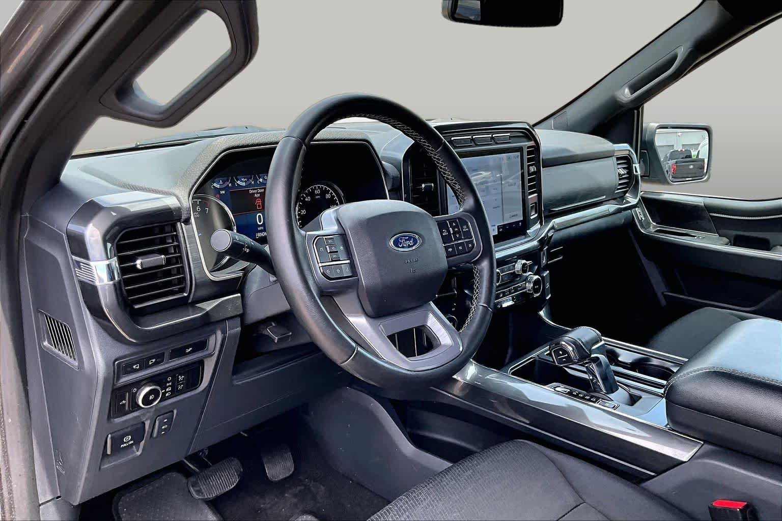 Used 2023 Carbonized Gray Metallic Ford XLT image 18