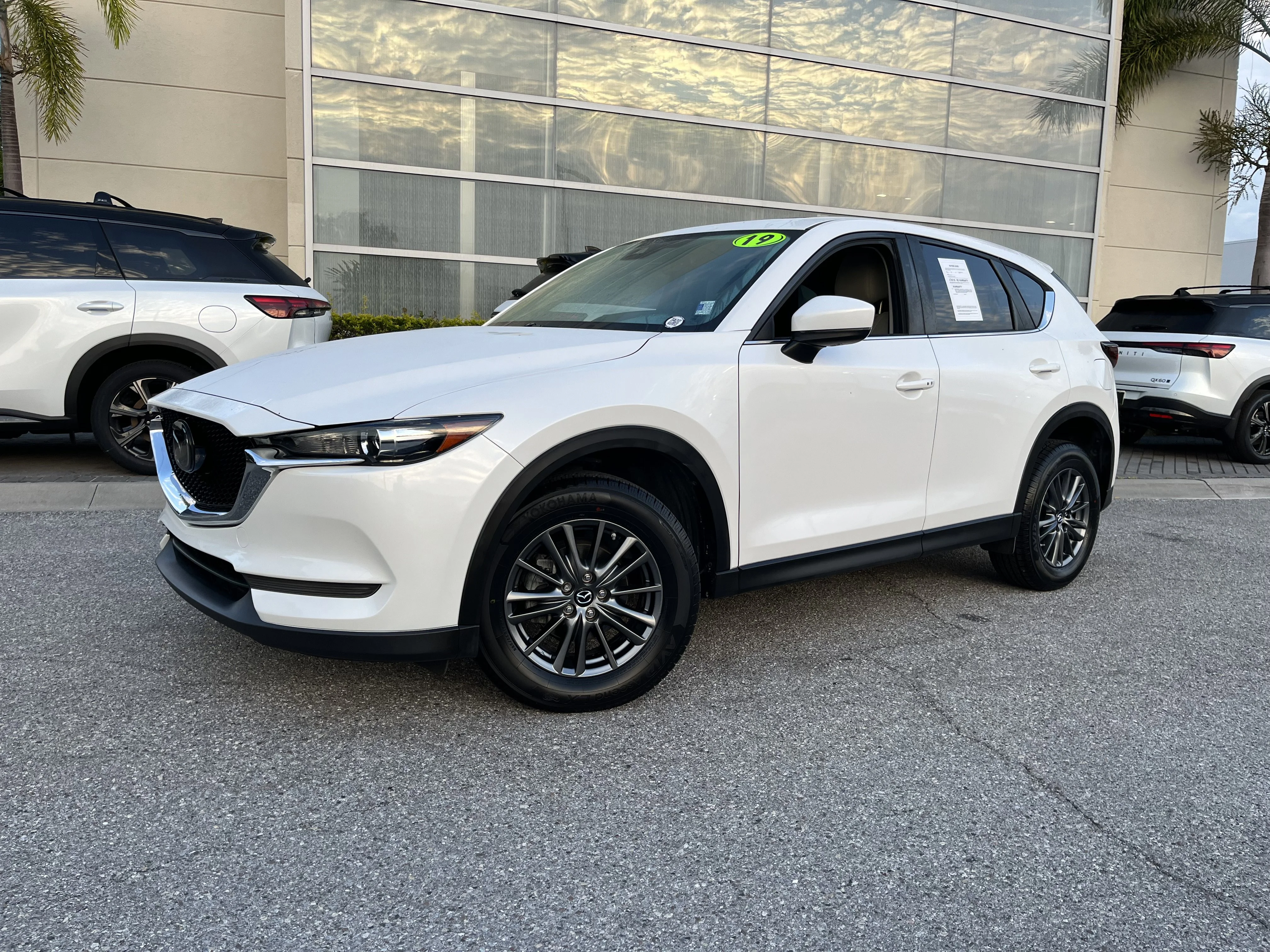 2019 Mazda CX-5 Touring Auto's photo