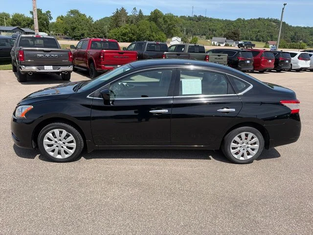Used 2015 Nissan Sentra SV with VIN 3N1AB7AP1FY297557 for sale in Richland Center, WI