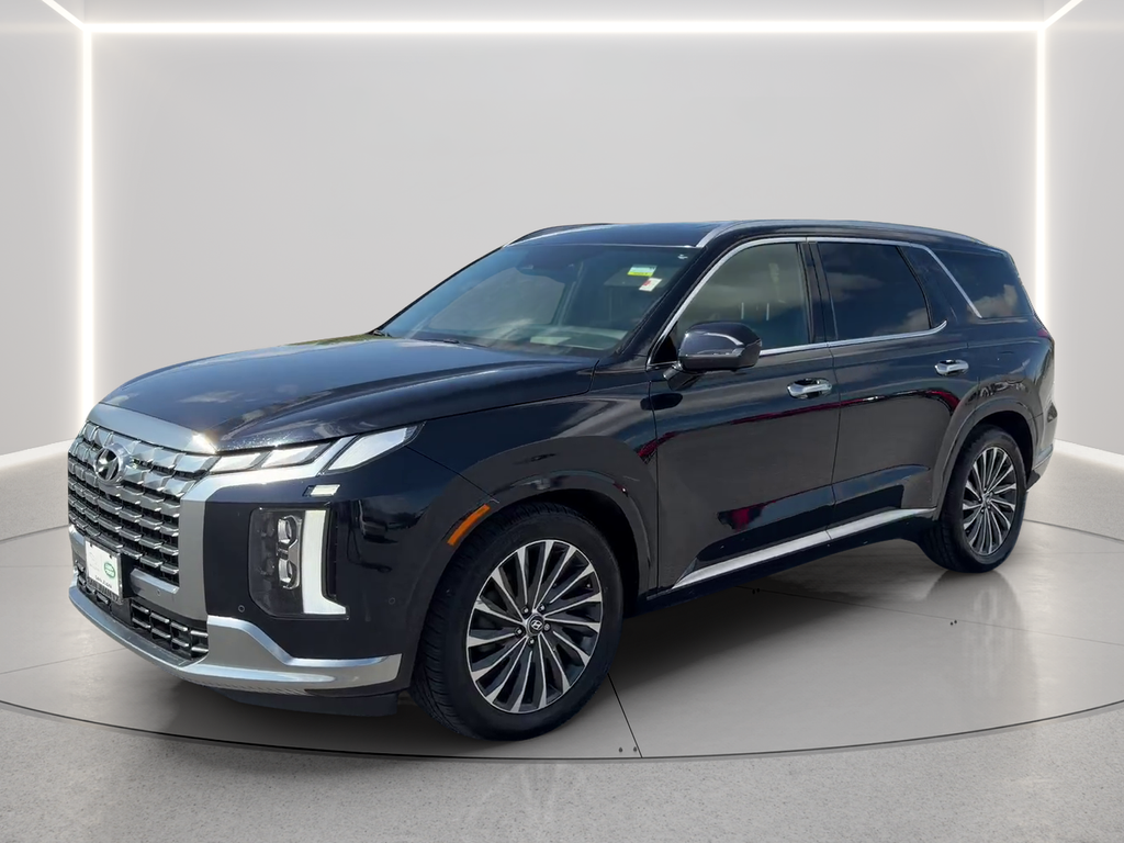 Used 2024 White Hyundai Calligraphy image 1