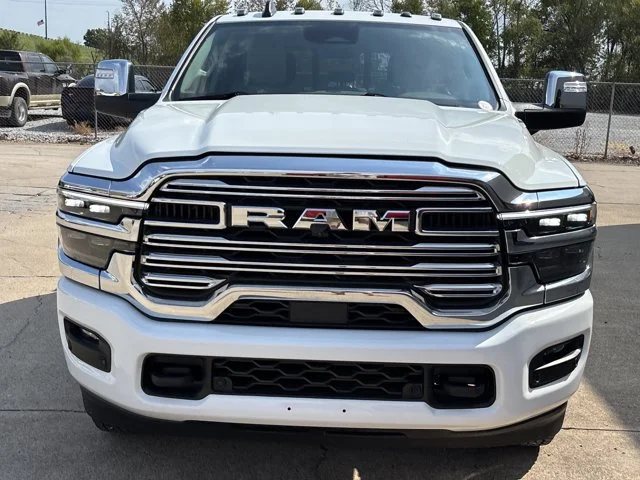New 2026 Bright White Clear-Coat Exterior Paint RAM Laramie image 10