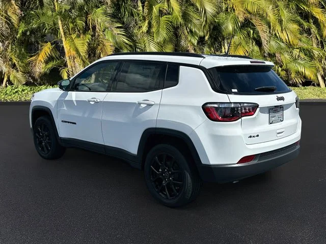 New 2026 Bright White Clearcoat Jeep Latitude image 7