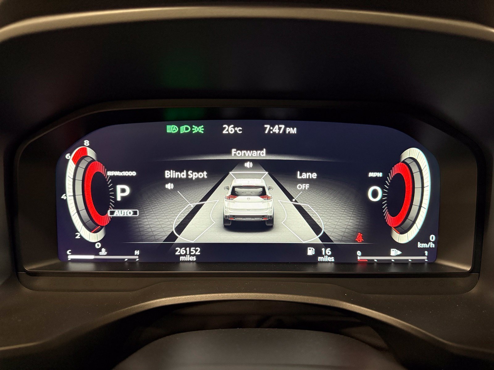 Used 2025 Gray Nissan SL image 12