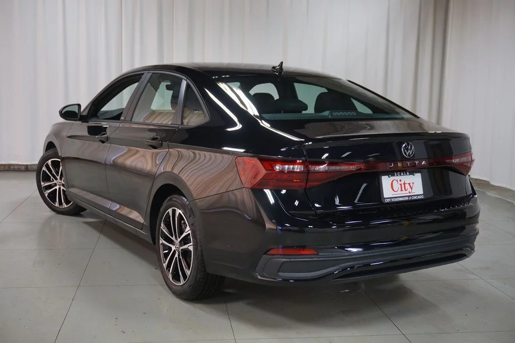 New 2026 Deep Black Volkswagen 1.5T Sport image 7