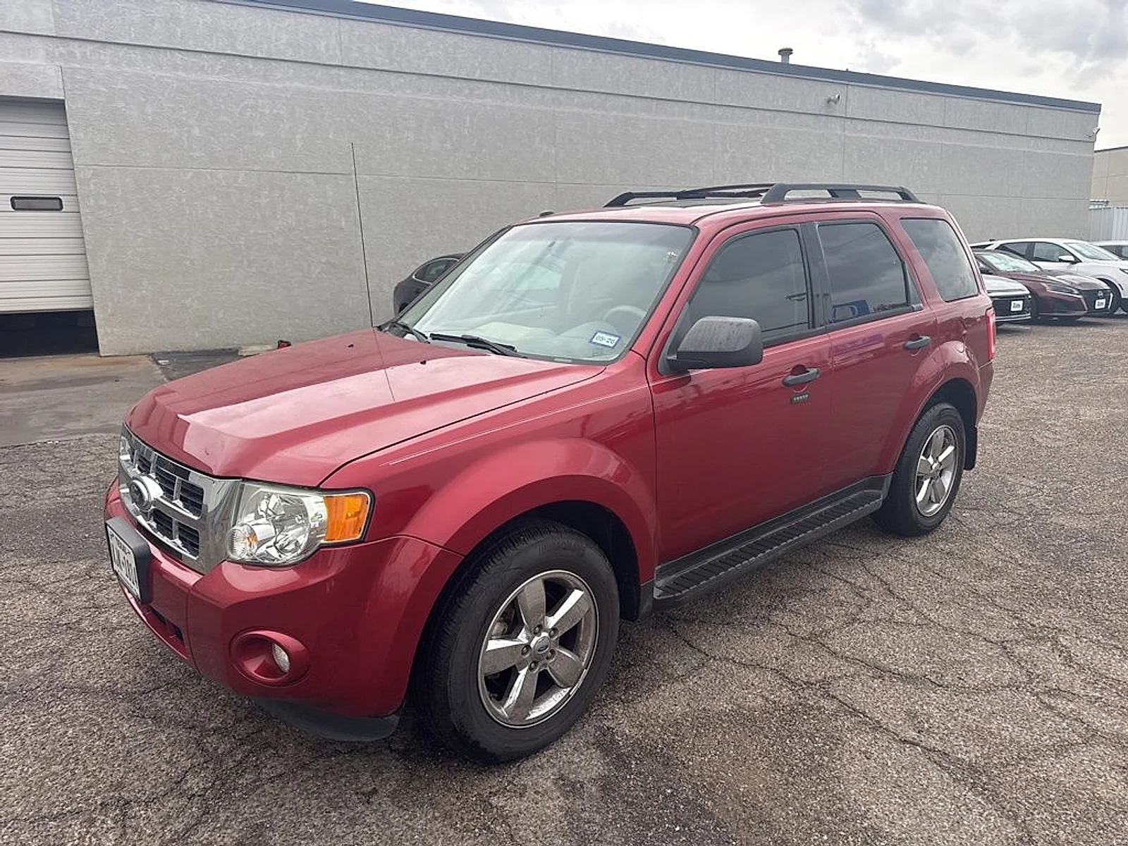Used 2012 Toreador Red Metallic Ford XLT image 2