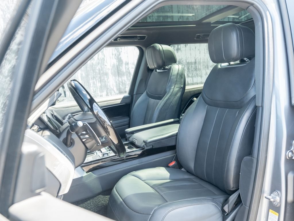 Certified Used 2023 Gray Land Rover SE image 20
