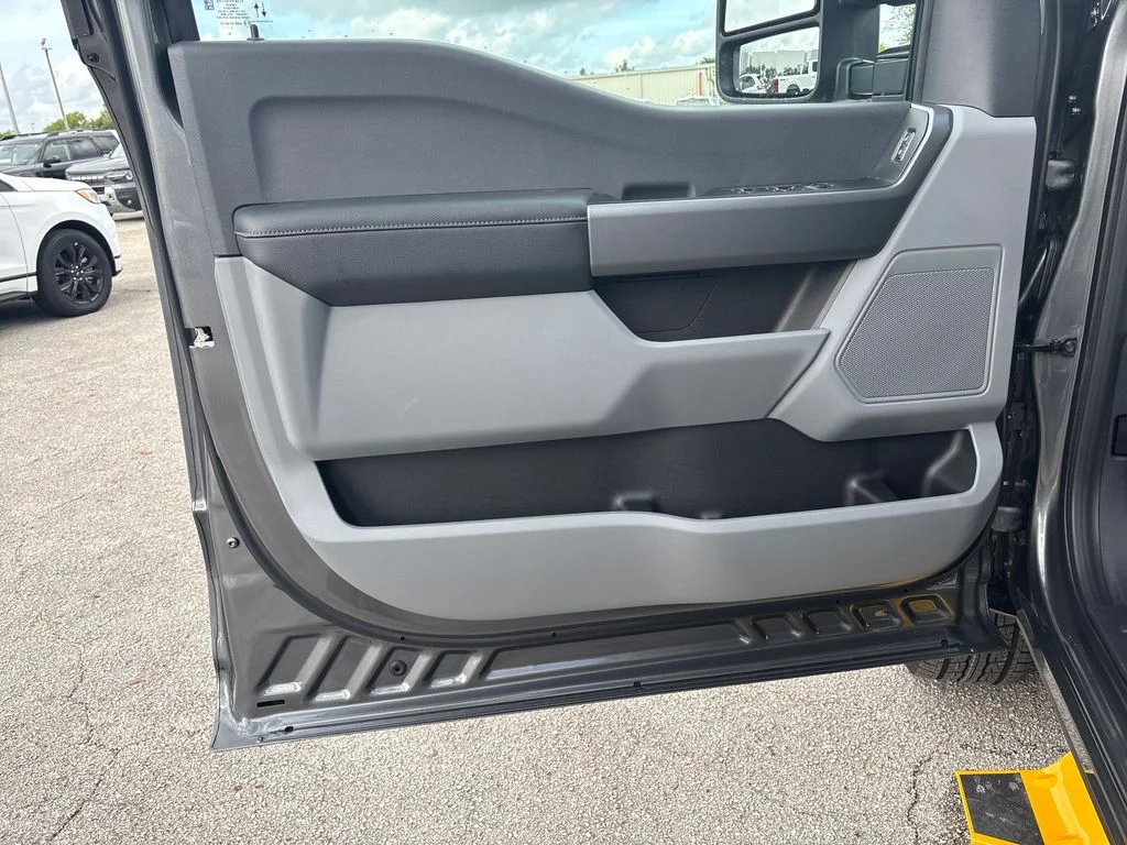 New 2026 Gray Ford XLT image 18