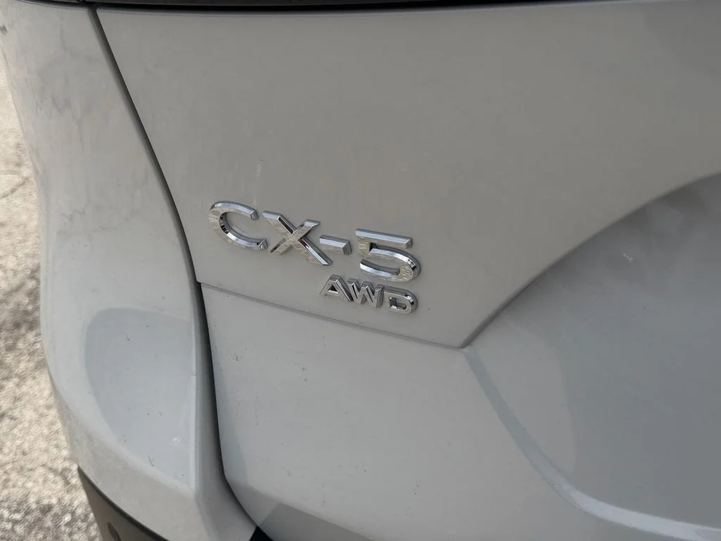 New 2026 White Mazda 2.5 S Select image 9