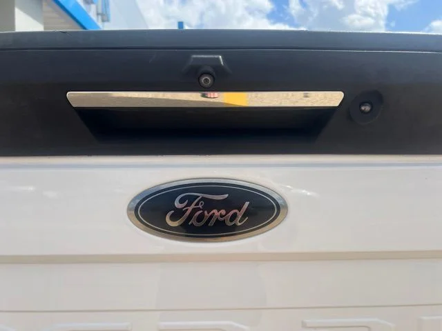 Used 2021 White Ford Lariat image 11