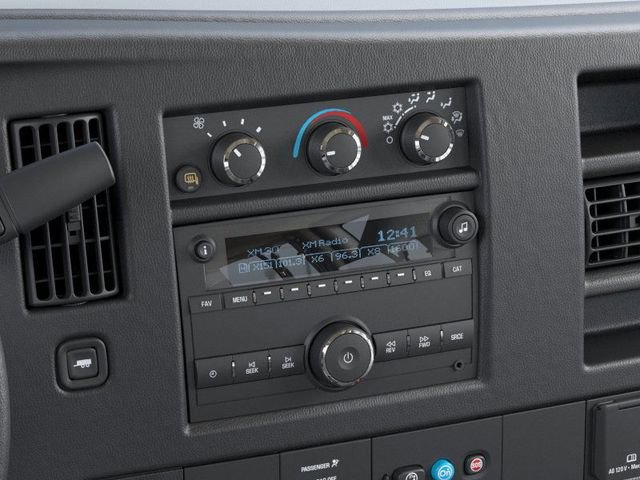2025 Chevrolet Express Cargo Work Van - Photo 20