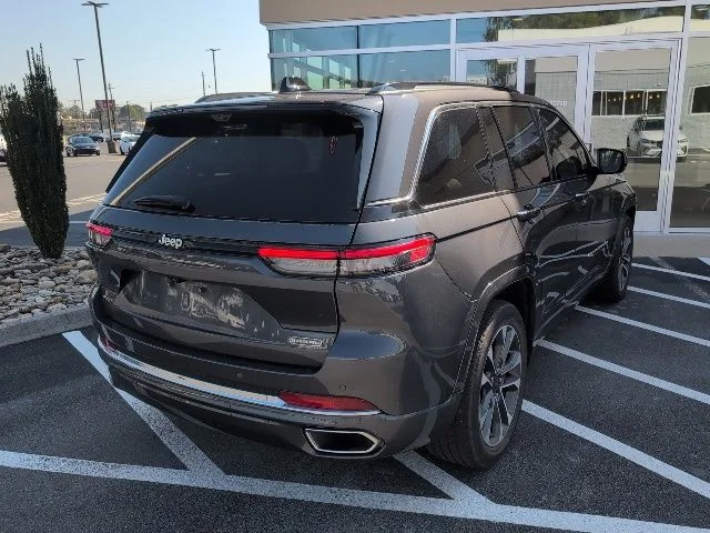 Used 2023 Gray Jeep Overland image 7