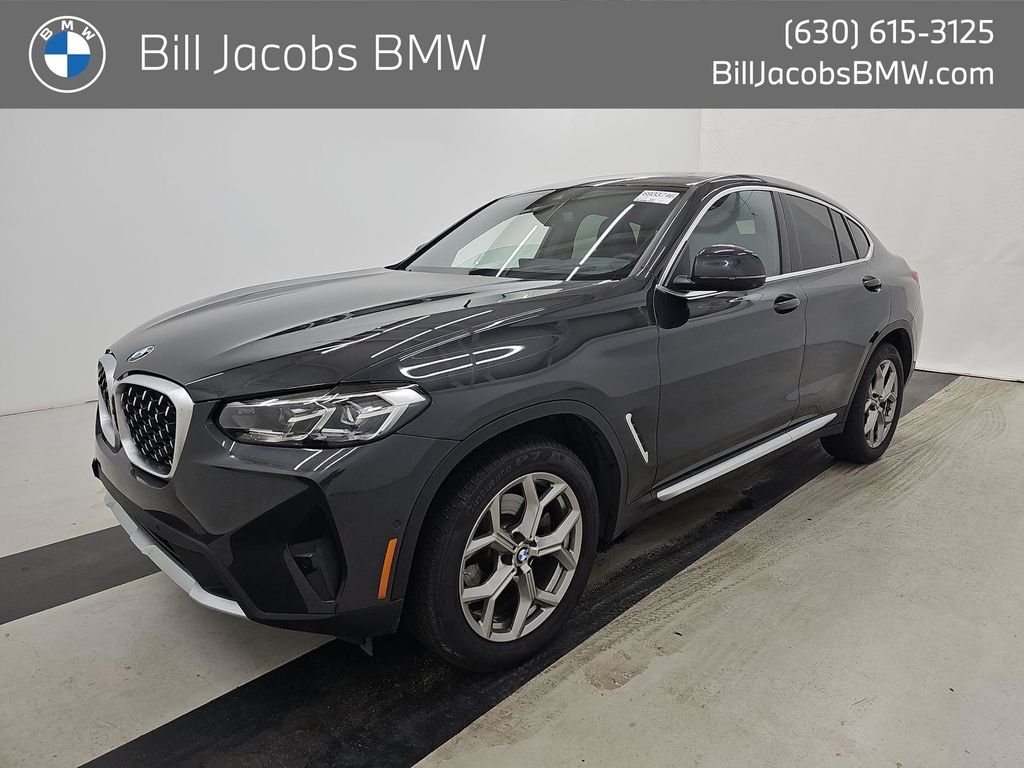 2025 BMW X4 xDrive30i's photo
