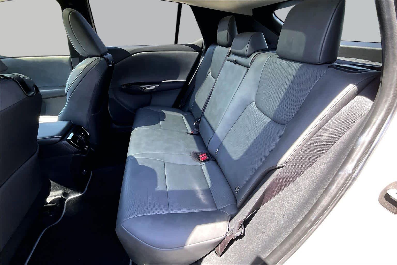 Certified Used 2023 Eminent White Pearl Lexus Premium image 20