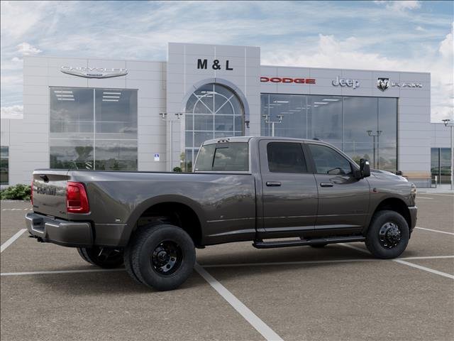 New 2026 Granite Crystal Metallic Clear-Coat Exterior Paint RAM Laramie image 5
