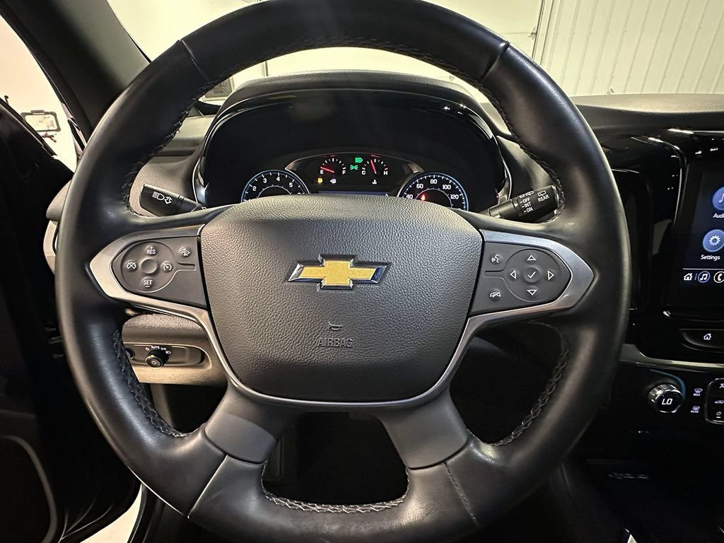 Used 2023 MOSAIC BLACK METALLIC Chevrolet LT Cloth image 37