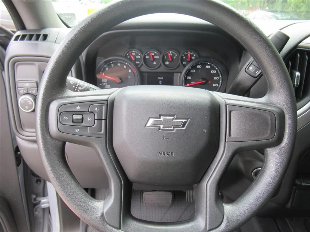 Used 2024 Gray Chevrolet Custom image 20