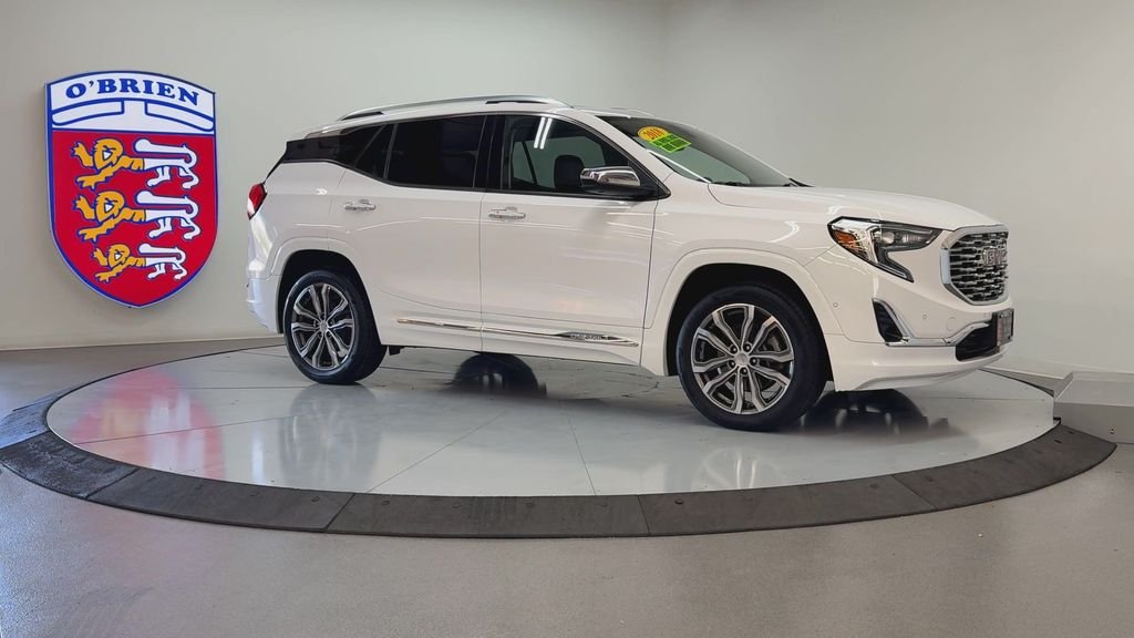 Used 2018 Summit White GMC Denali image 3