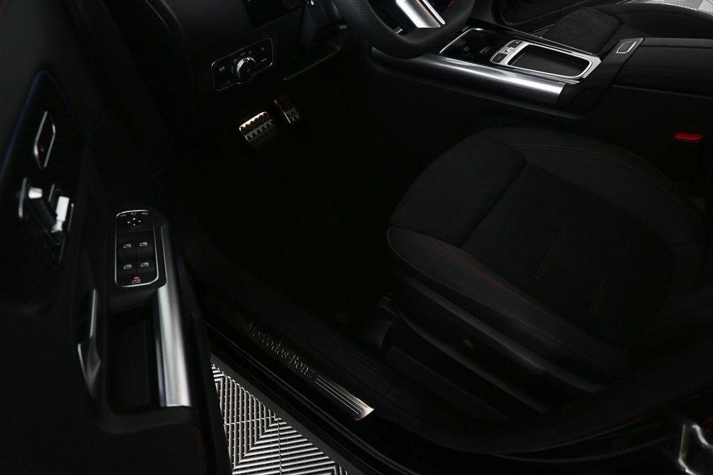 New 2026 Night Black Mercedes-Benz GLA 250 image 8