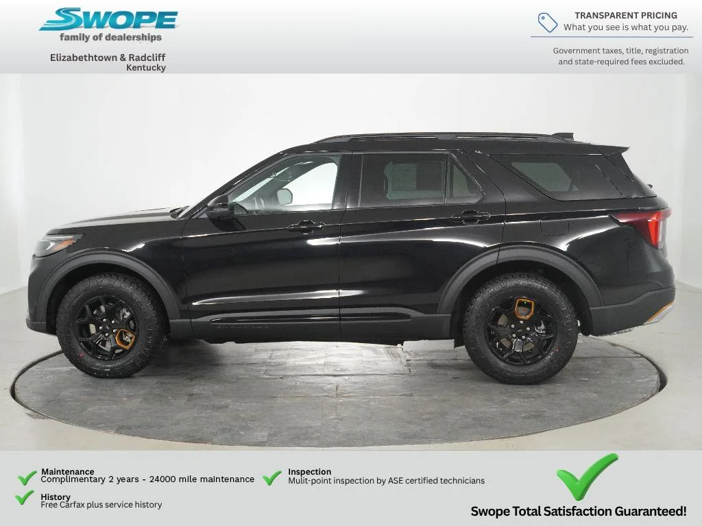 New 2026 Agate Black Metallic Ford Tremor® image 9