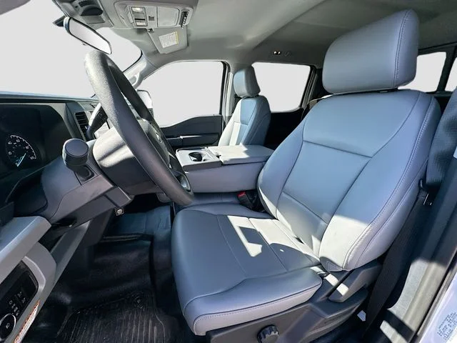 New 2026 Oxford White Ford XL image 14