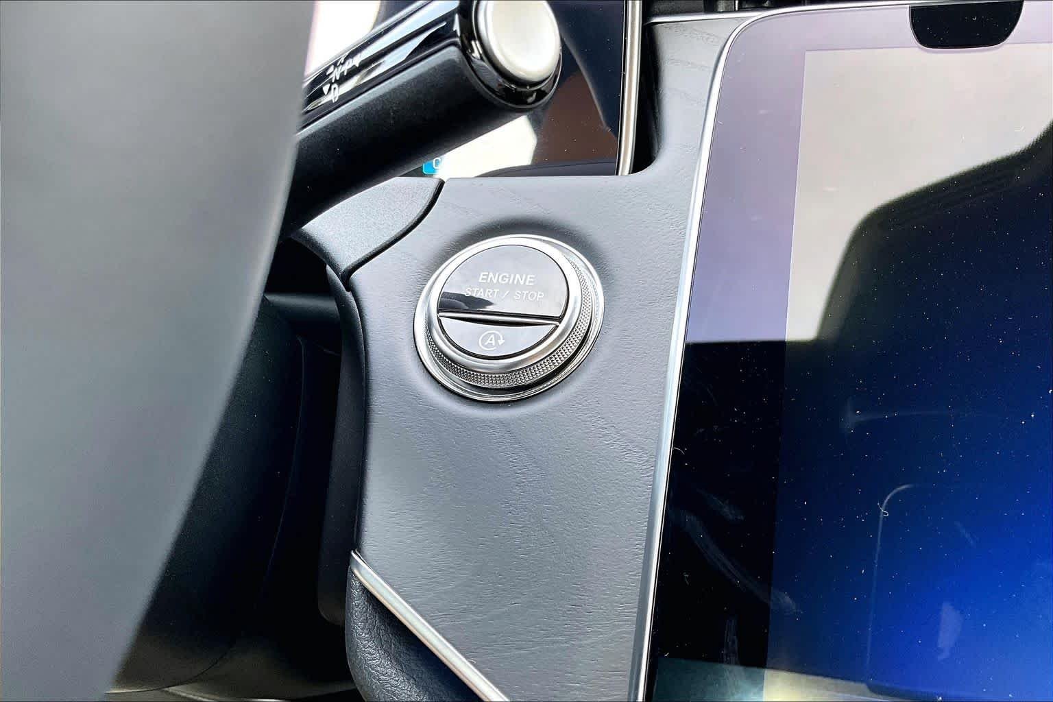 New 2026 Polar White Mercedes-Benz E 350 image 12