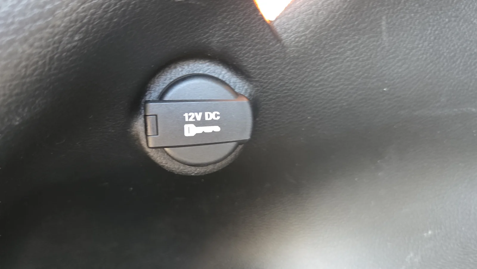 Used 2022 White Jeep Sport image 19