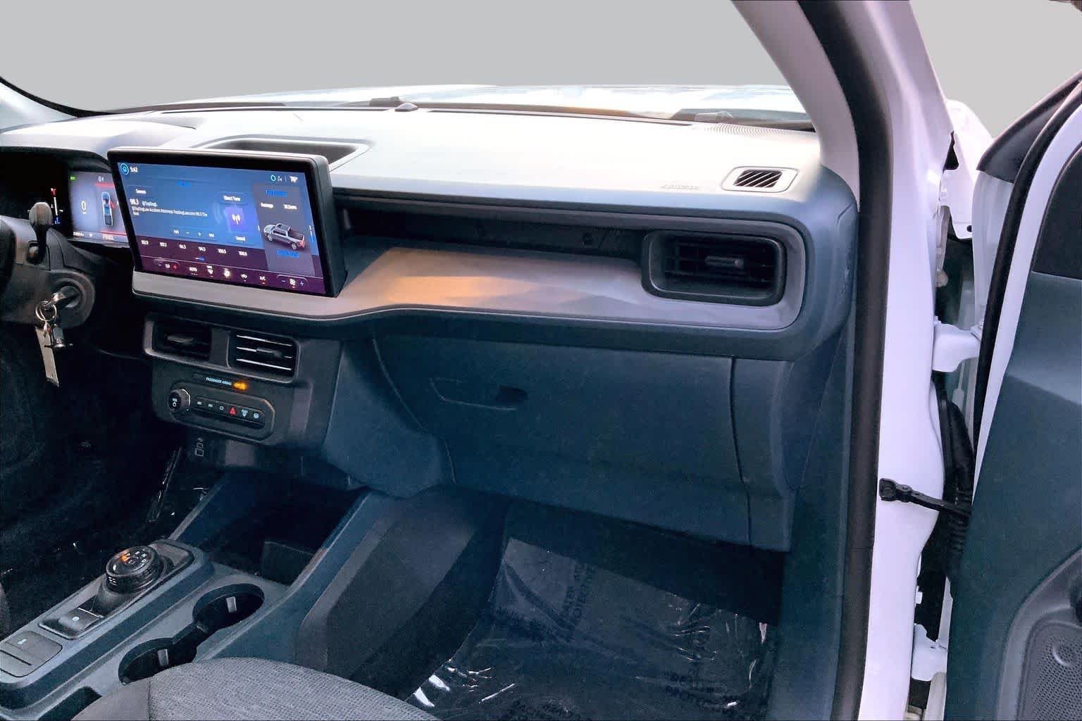 Used 2025 Oxford White Ford XL image 18