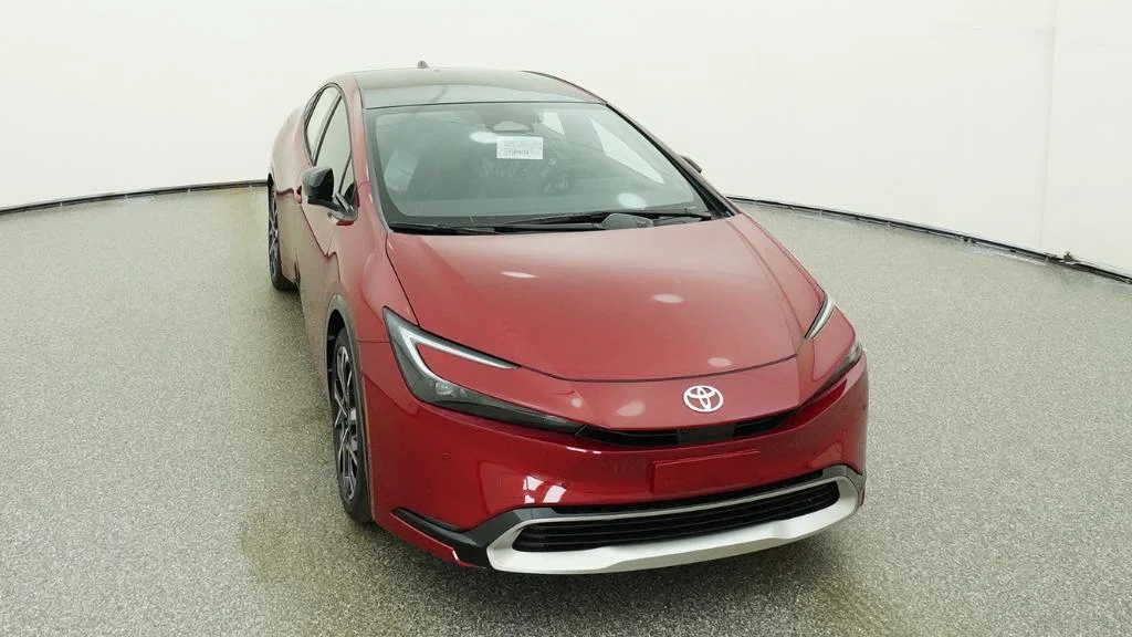 New 2026 Supersonic Red Toyota XSE Premium image 17