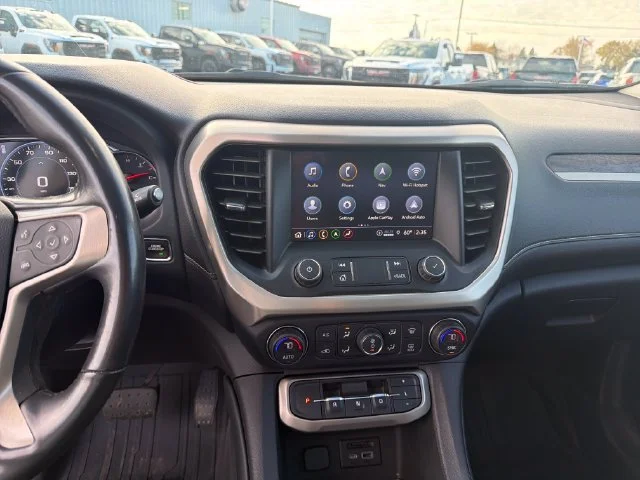 Used 2022 WHITE FROST TRICOAT GMC Denali image 21